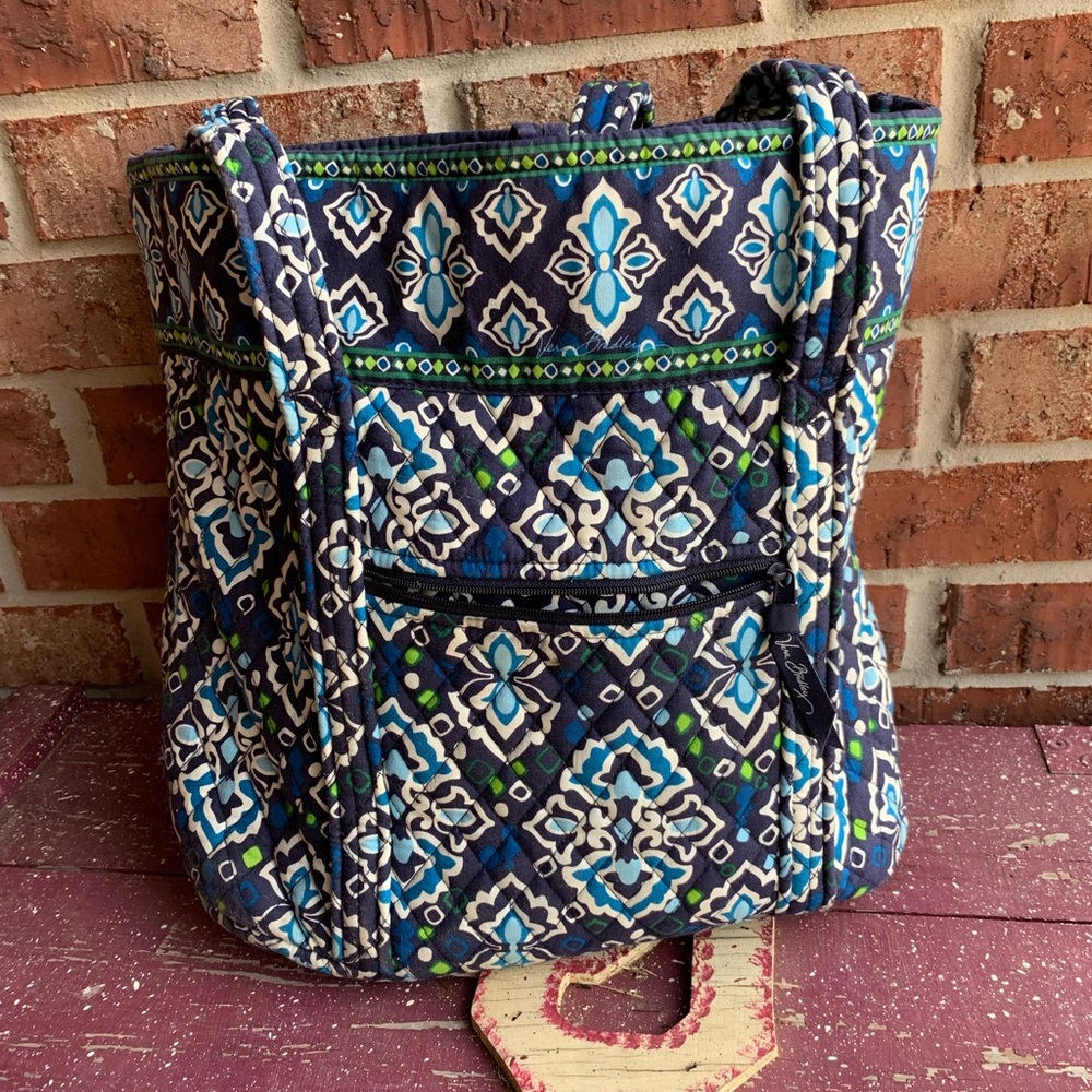 Small Vera Bradley tote